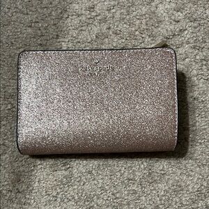 Kenzie boxed glitter medium compact wallet